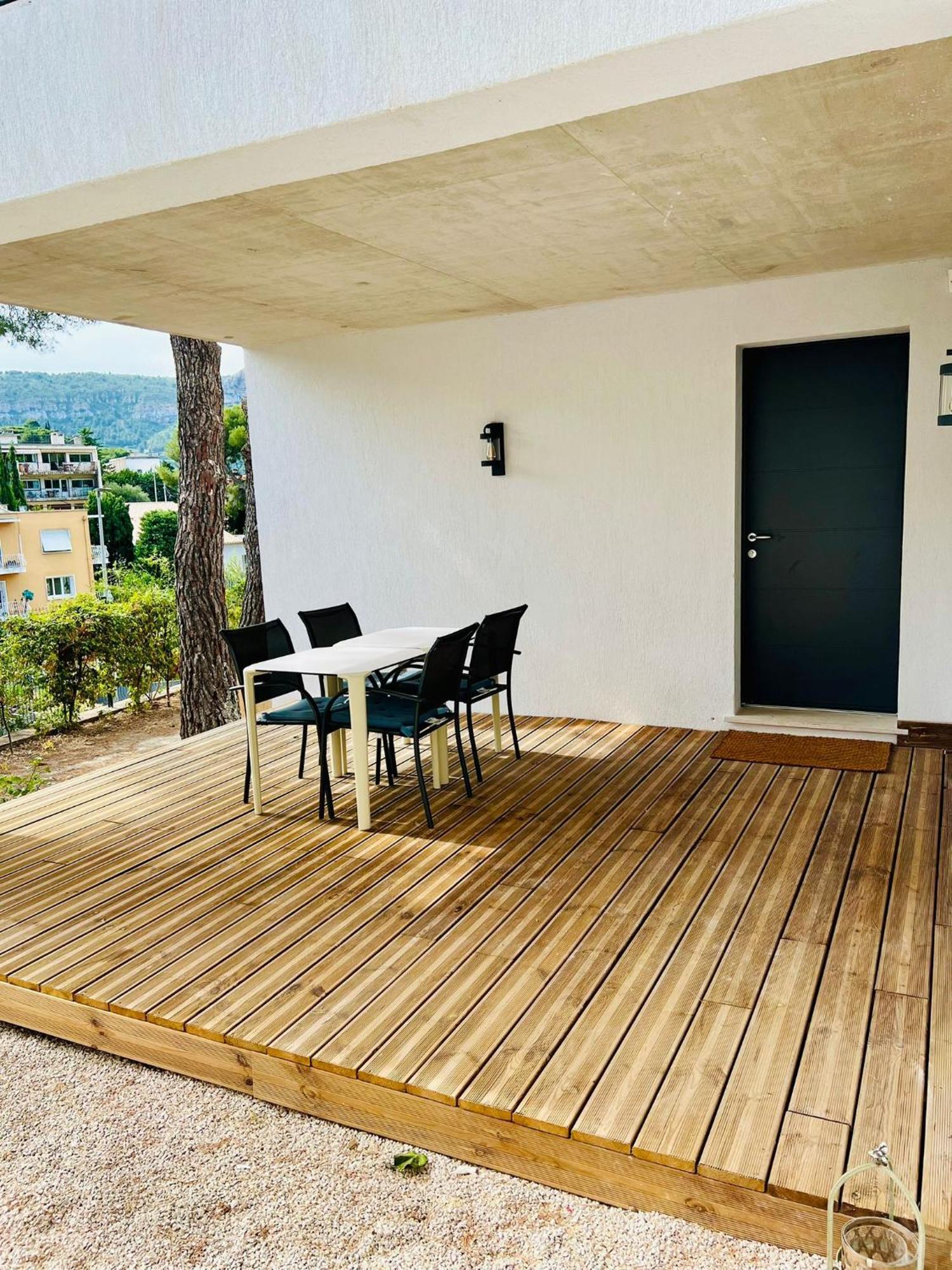 Le Grand Canaille Cassis Exterior photo
